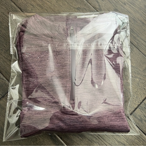 Lululemon Swiftly Tech Mockneck Half Zip 2.0 *Race Length Grape Thistle - Picture 11 of 11